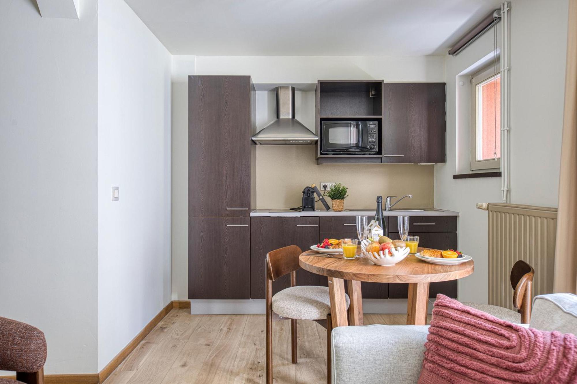 Mas Europe By Sweett Apartment